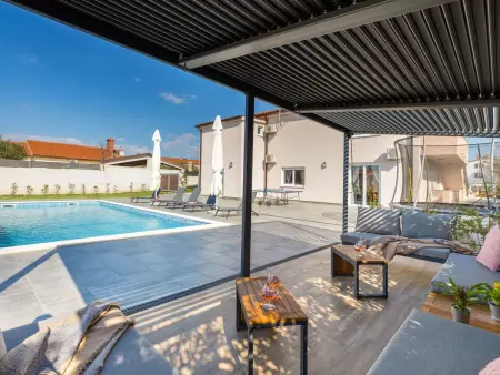Villa Berg 2 : maison 12 pers, piscine privée chauffée : photo 14