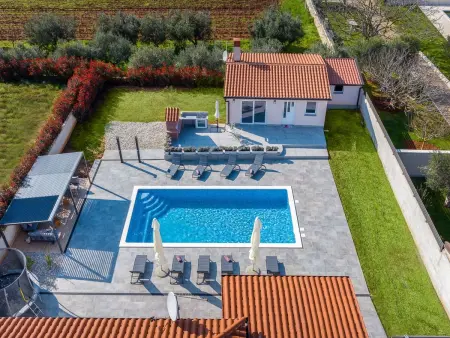 Villa Berg 2 : maison 12 pers, piscine privée chauffée : photo 17