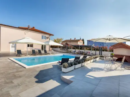 Villa Berg 2 : maison 12 pers, piscine privée chauffée : photo 36