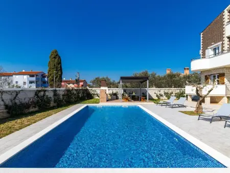 Villa Berg avec piscine privée chauffée, 12 personnes : photo 6