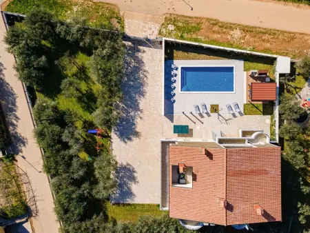 Villa Berg avec piscine privée chauffée, 12 personnes : photo 9