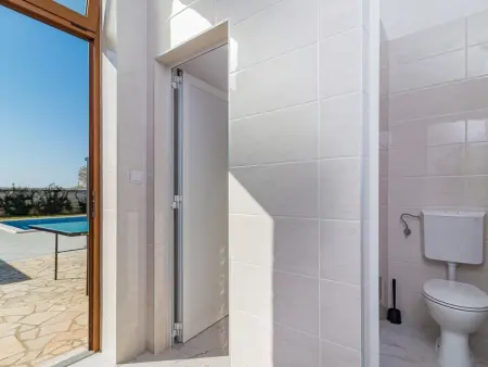 Villa Berg avec piscine privée chauffée, 12 personnes : photo 24