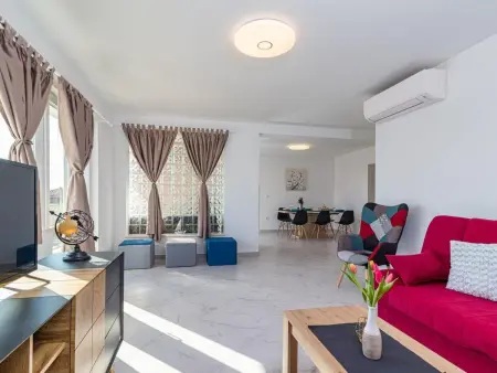 Villa Berg avec piscine privée chauffée, 12 personnes : photo 39