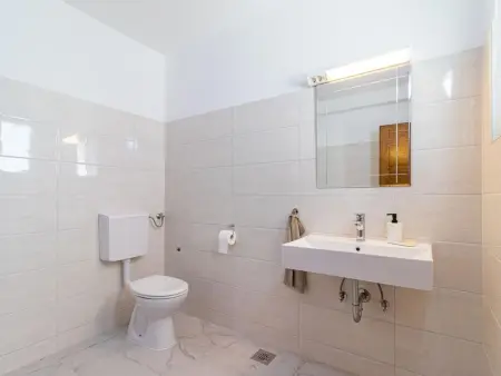 Villa Berg avec piscine privée chauffée, 12 personnes : photo 44