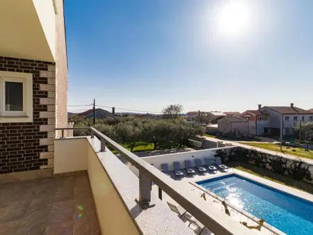 Villa Berg avec piscine privée chauffée, 12 personnes : photo 45