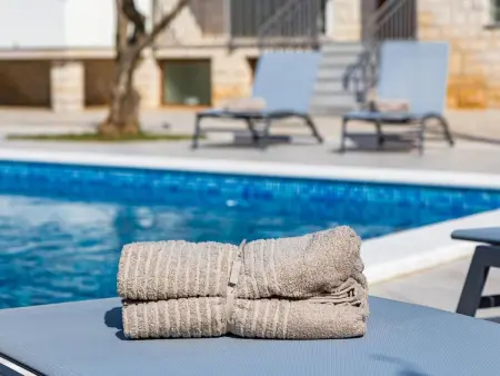 Villa Berg avec piscine privée chauffée, 12 personnes : photo 46