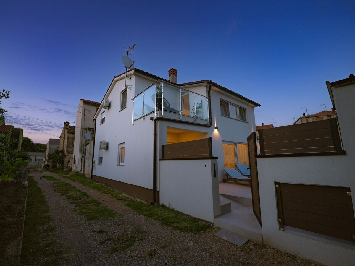 Villa Filip - Maison 5 pers., piscine chauffée à Galižana - Photo 3