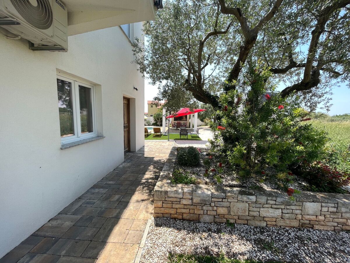 Maison 6 pers. avec piscine chauffée à Galižana - Photo 14