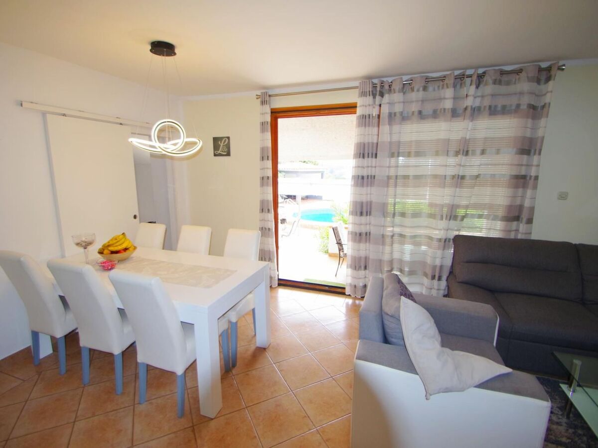 Maison Nena : piscine privée et jardin 800m² à Pula - Photo 17