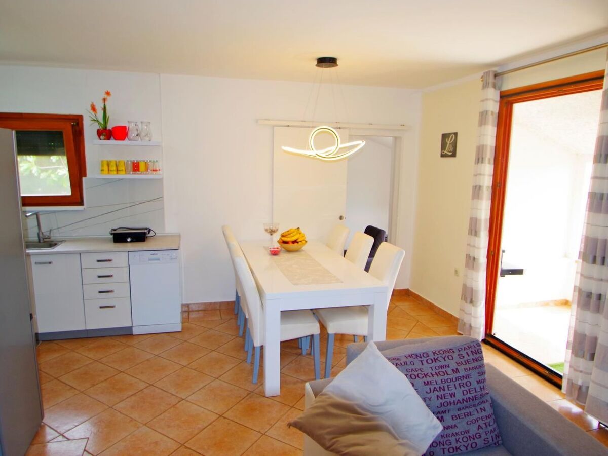 Maison Nena : piscine privée et jardin 800m² à Pula - Photo 19