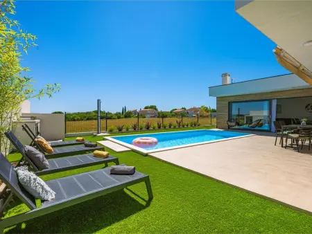 Villa Aura : maison neuve avec piscine privée à Pula, Istrie : photo 8