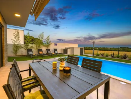 Villa Aura : maison neuve avec piscine privée à Pula, Istrie : photo 11