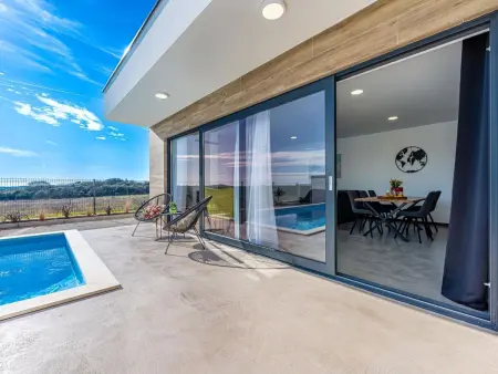 Villa Aura : maison neuve avec piscine privée à Pula, Istrie : photo 16