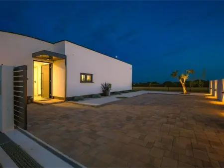 Villa Aura : maison neuve avec piscine privée à Pula, Istrie : photo 45