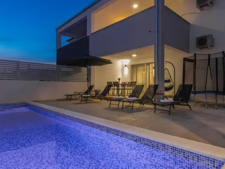 Villa Ema und Ana, maison 9 pers. avec piscine à Pula : photo 4