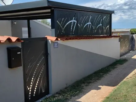 Maison Medulinka : 2 chambres à 3 km des plages : photo 44