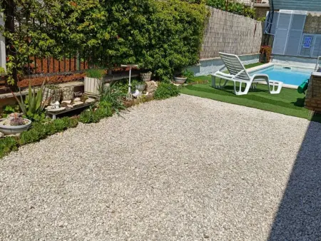 Holiday House Memi, maison 6 pers. avec piscine privée : photo 37
