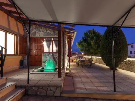 Maison 13 chambres avec piscine chauffée à Vinkuran : photo 4