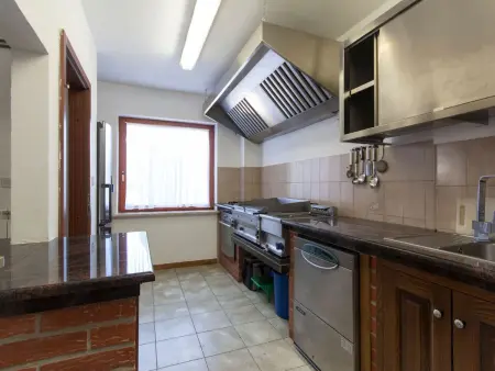 Maison 13 chambres avec piscine chauffée à Vinkuran : photo 23