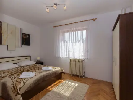 Maison 13 chambres avec piscine chauffée à Vinkuran : photo 27