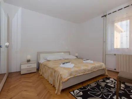Maison 13 chambres avec piscine chauffée à Vinkuran : photo 33