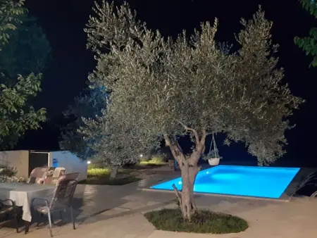 Maison AQUA avec piscine privée à Pula : photo 9