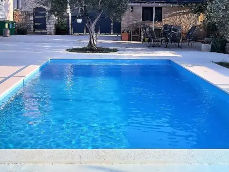 Maison AQUA avec piscine privée à Pula : photo 14