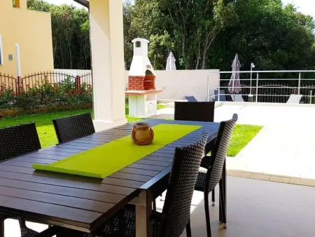 Villa 4 chambres avec piscine privée à Banjole : photo 8