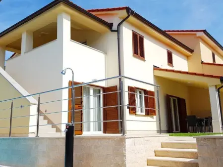 Villa 4 chambres avec piscine privée à Banjole : photo 11