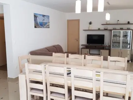 Villa 4 chambres avec piscine privée à Banjole : photo 18