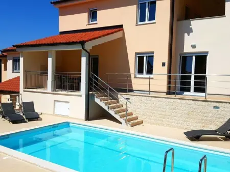 Villa Marisol – Pula, piscine privée et plage à 500m : photo 2