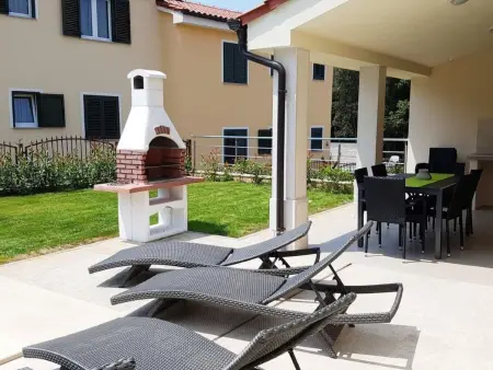 Villa 4 chambres avec piscine privée à Banjole : photo 26