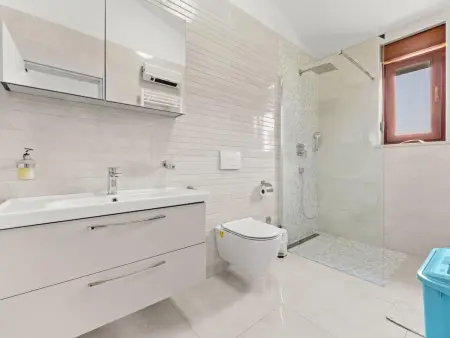 Villa Markulin, 3 chambres avec piscine privée à Šišan : photo 17