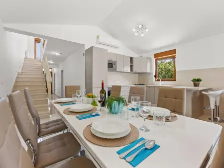 Villa Markulin, 3 chambres avec piscine privée à Šišan : photo 28