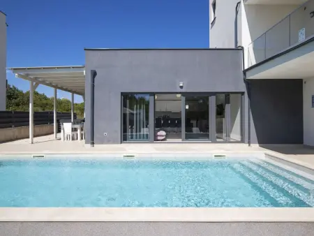 Villa Sole à Banjole : 6 chambres, piscine et sauna face à la mer : photo 4
