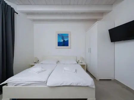 Villa Sole à Banjole : 6 chambres, piscine et sauna face à la mer : photo 8