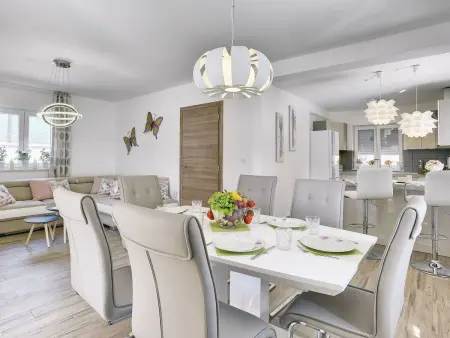 Maison Vedrana avec piscine chauffée à Jadreški : photo 20