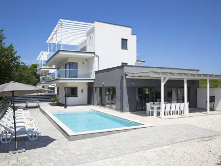 Villa Luna, 6 chambres avec piscine et sauna à Pula : photo 2