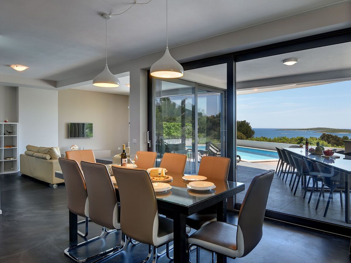 Villa Sunrise Premantur : 12 pers, piscine, 150m mer - Photo 7