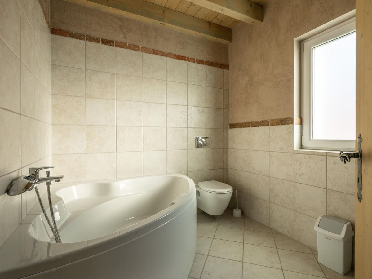 Villa Bellavista, 8 chambres avec piscine chauffée à Pula - Photo 35