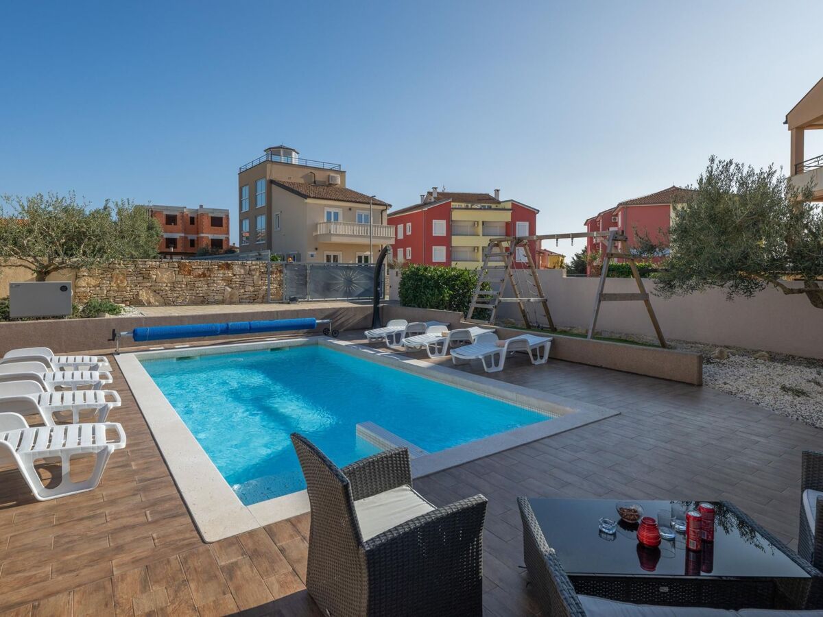 Villa Chiara - 6 chambres, piscine chauffée à Premantura - Photo 5