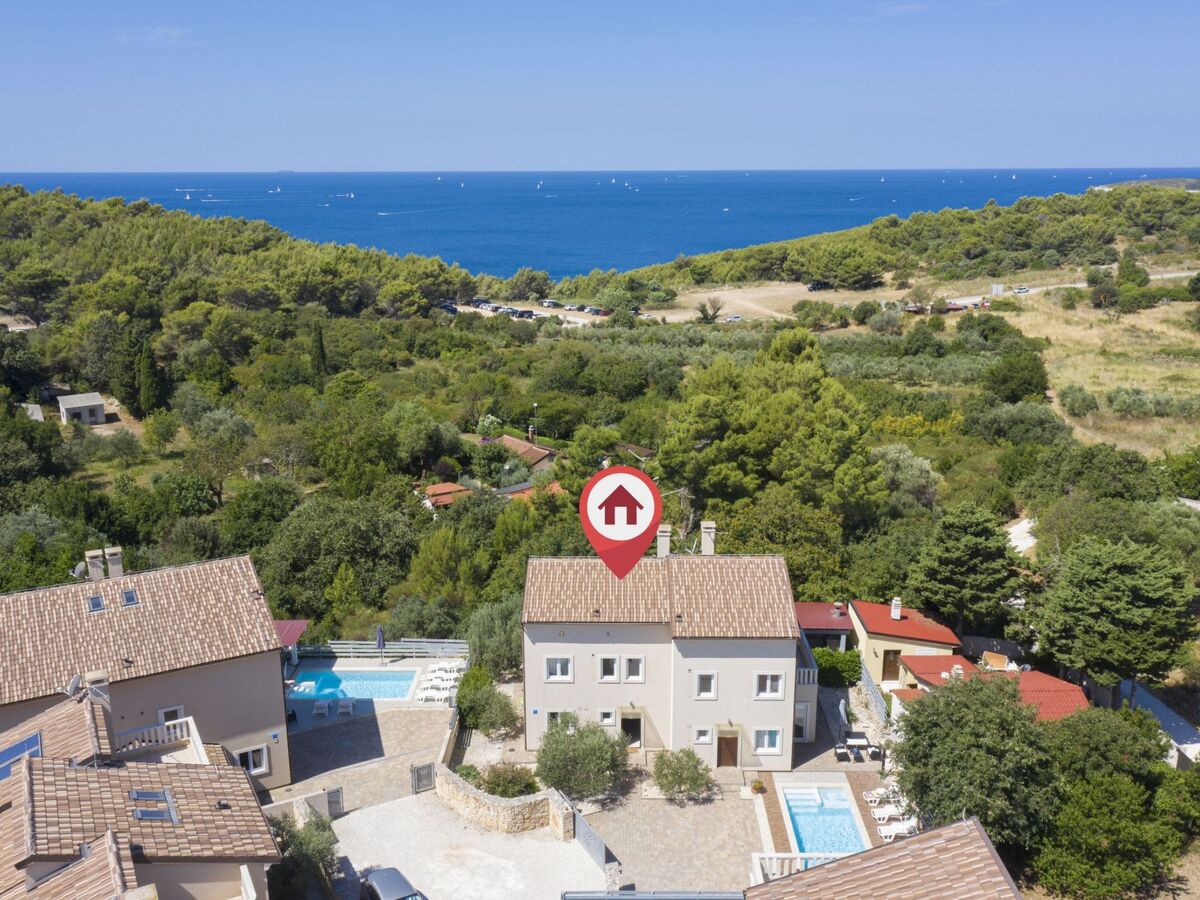 Villa 6 chambres avec piscine chauffée à Premantura - Photo 5
