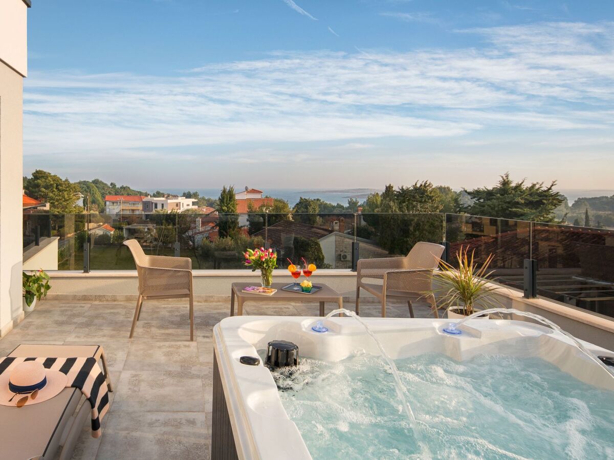 Villa K Premantura : piscine chauffée et vue mer - Photo 3