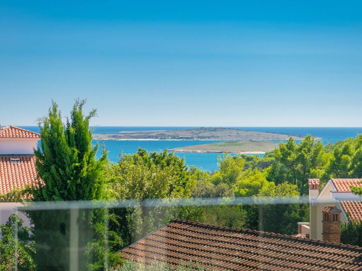Villa K Premantura : piscine chauffée et vue mer - Photo 4