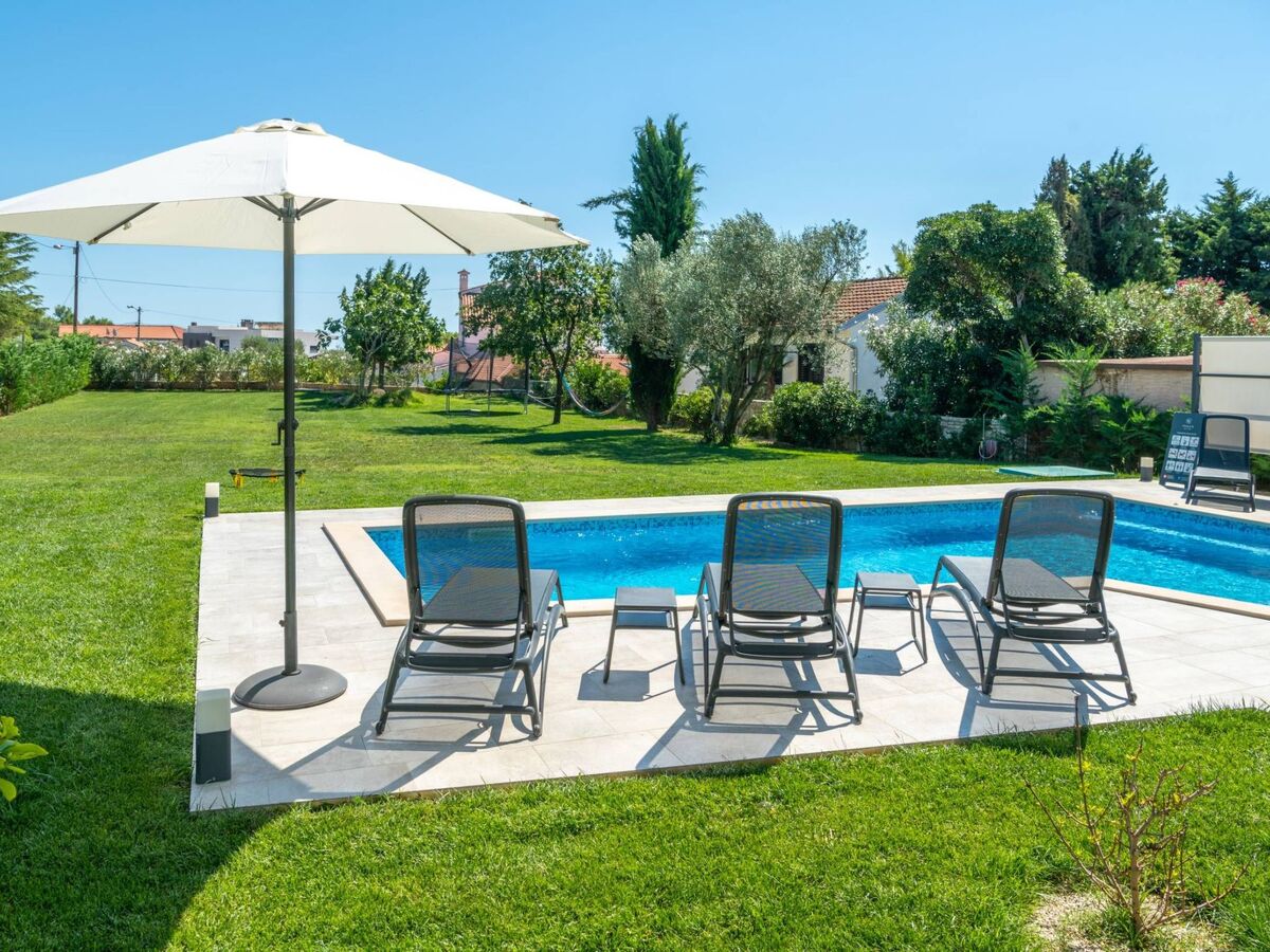 Villa K Premantura : piscine chauffée et vue mer - Photo 7
