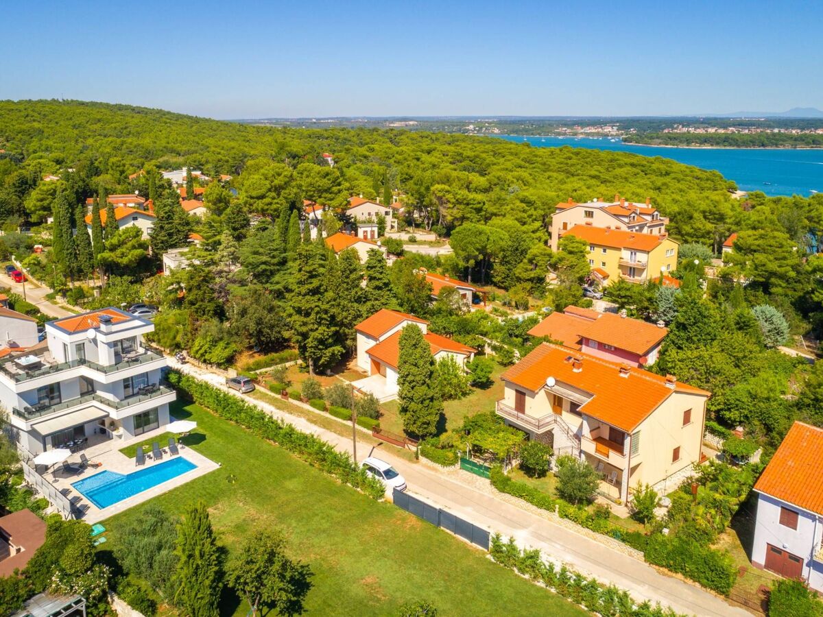 Villa K Premantura : piscine chauffée et vue mer - Photo 44