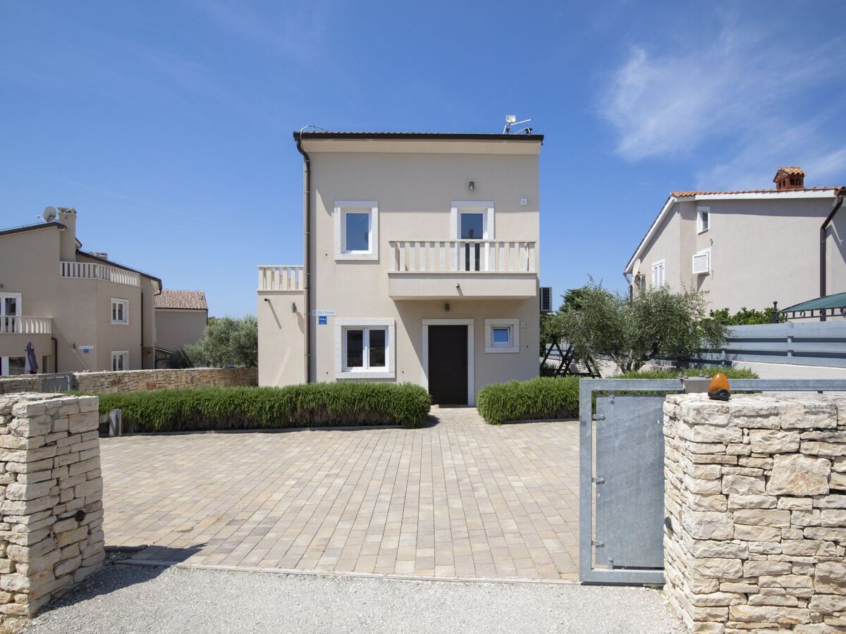 Villa Castagna à Premantura : 6 chambres, pool et sauna - Photo 15