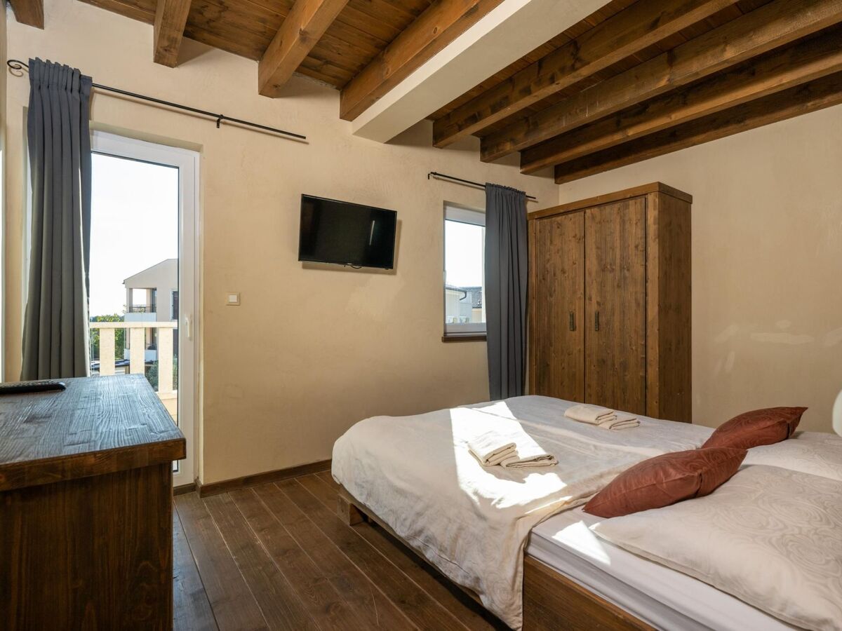 Villa Castagna à Premantura : 6 chambres, pool et sauna - Photo 34