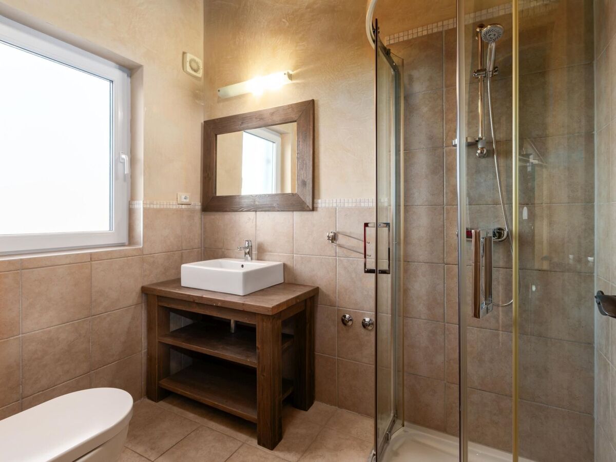 Villa Castagna à Premantura : 6 chambres, pool et sauna - Photo 46
