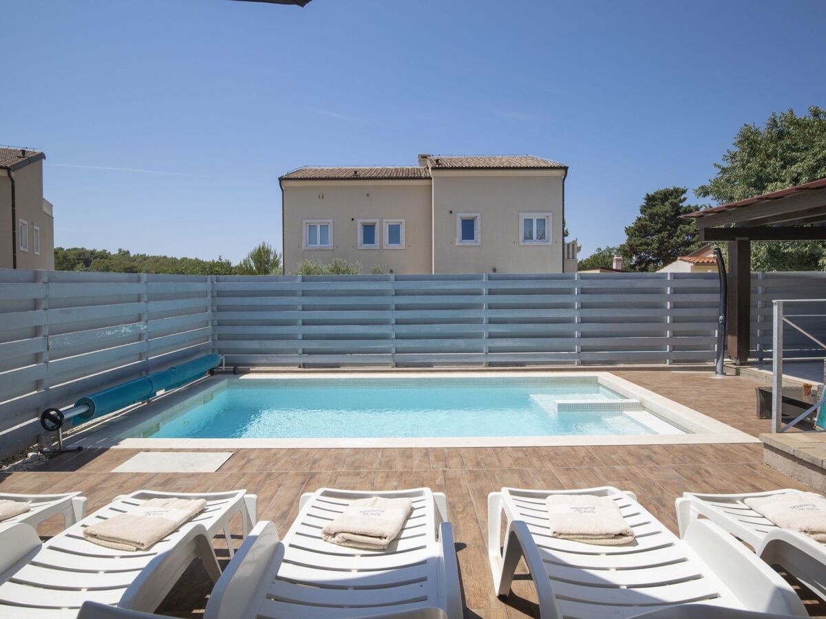 Villa Castagna à Premantura : 6 chambres, pool et sauna - Photo 47